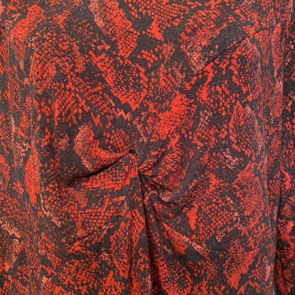 BUFFALO DAVID BITTON Stretchy red & black top - Picture 3 of 3